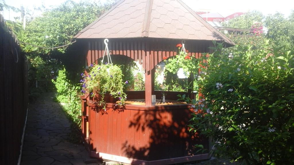 Bed and Breakfast Fkoka Berehowe Exterior foto